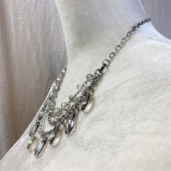 Loft Multi strand iridescent acrylic gem Necklace - Picture 2 of 5